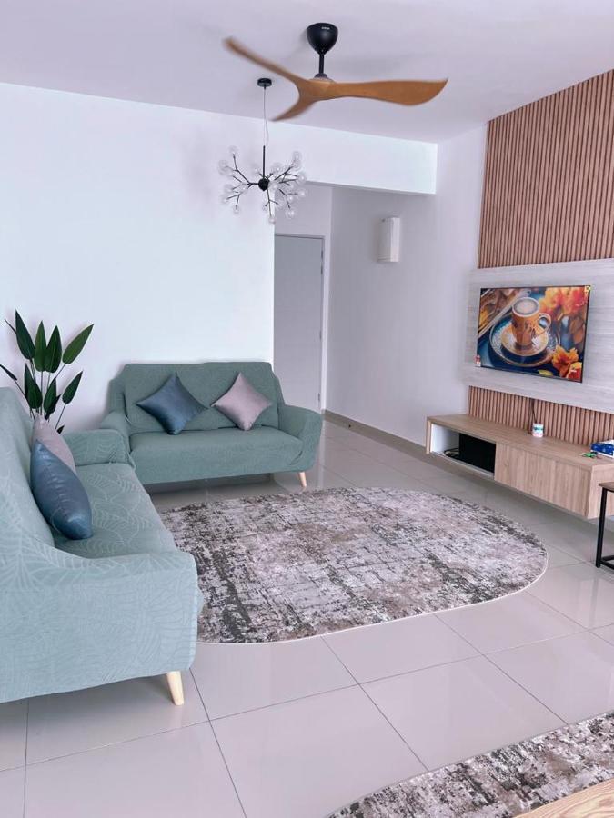 The Halt Apartment